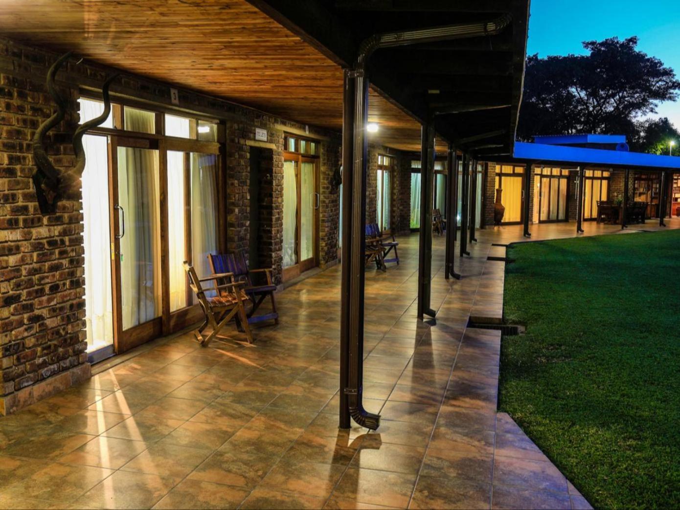 Pheasant'S Rest Hotel Newcastle Bagian luar foto